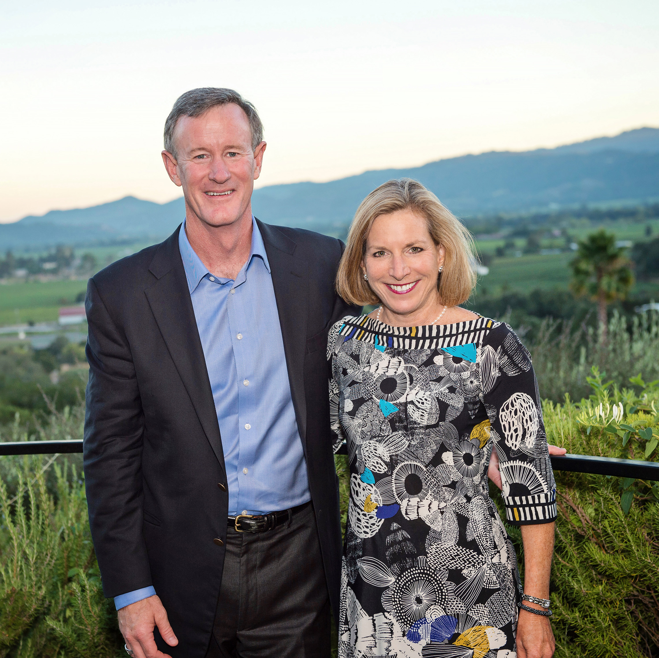 William and Georgeann McRaven enjoy a visit to California's Napa Valley with the Academy of Achievement. (© Academy of Achievement)