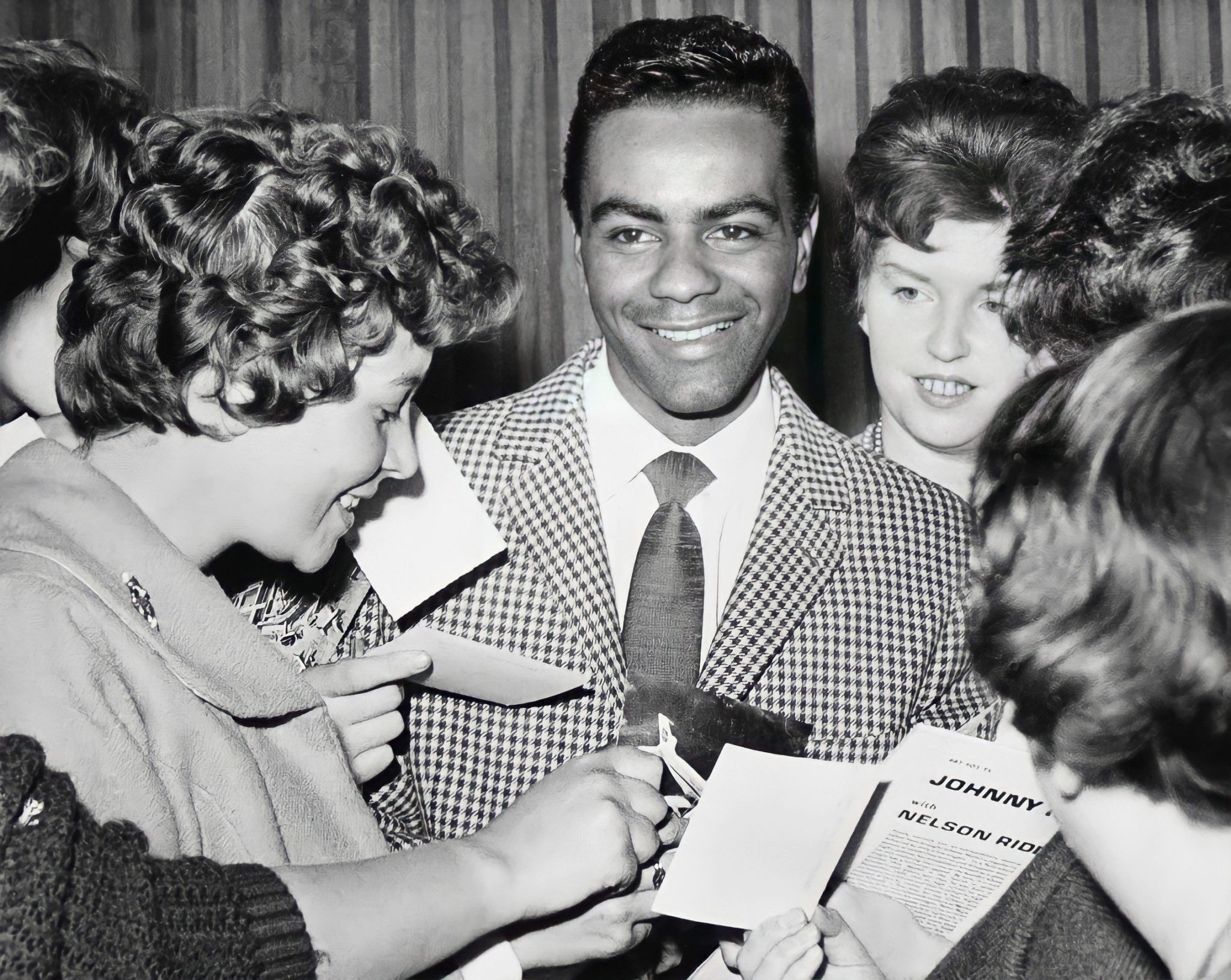 Exploring Johnny Mathis Wife A Detailed Look Into His Personal Life