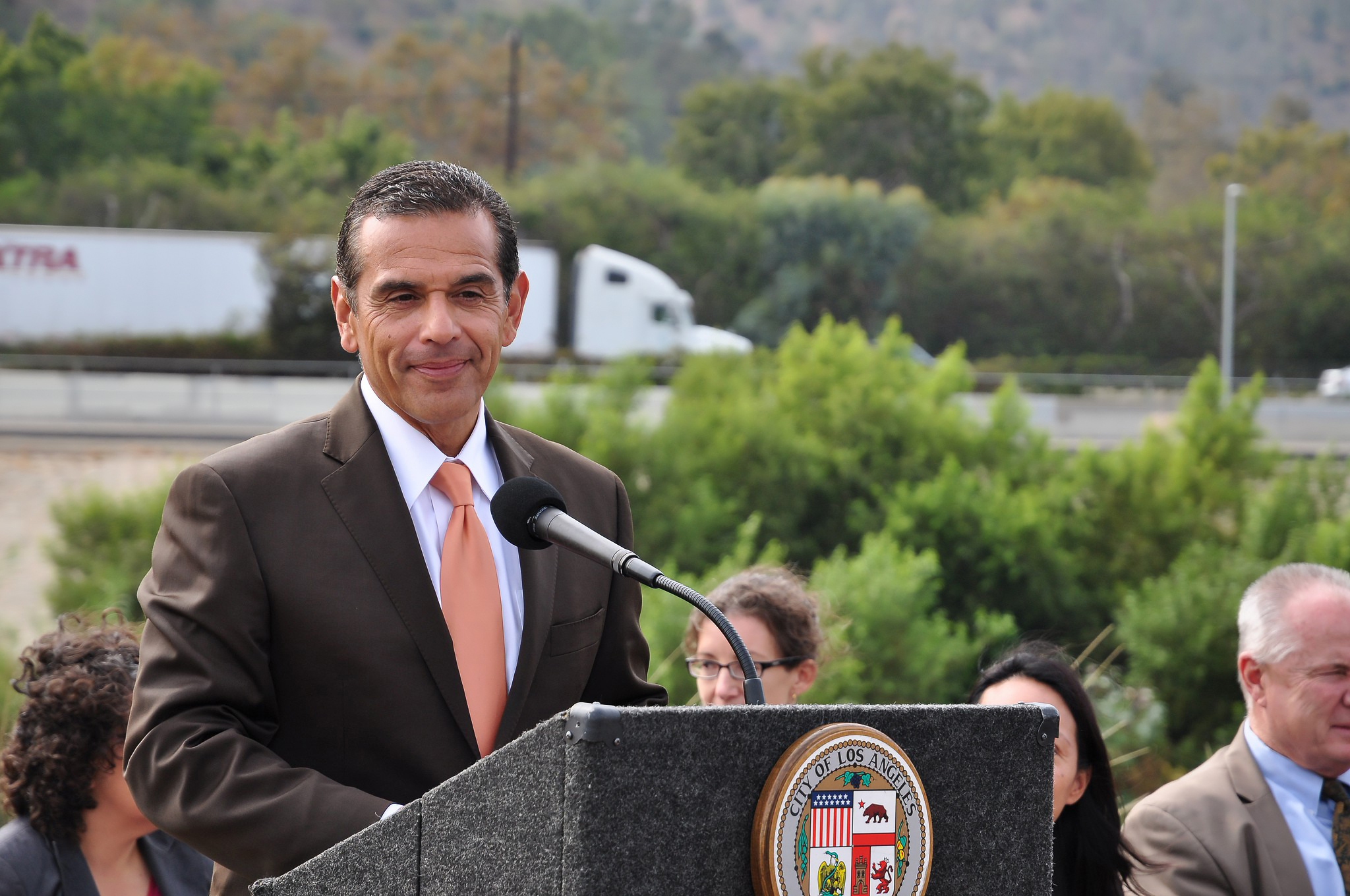 Antonio Villaraigosa | Academy of Achievement