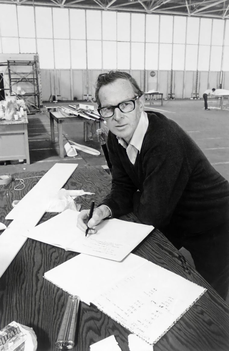 Paul B. MacCready, Ph.D. Academy of Achievement