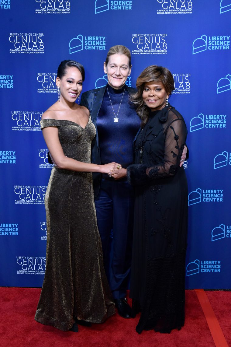 Martine Rothblatt, Ph.D. | Academy of Achievement