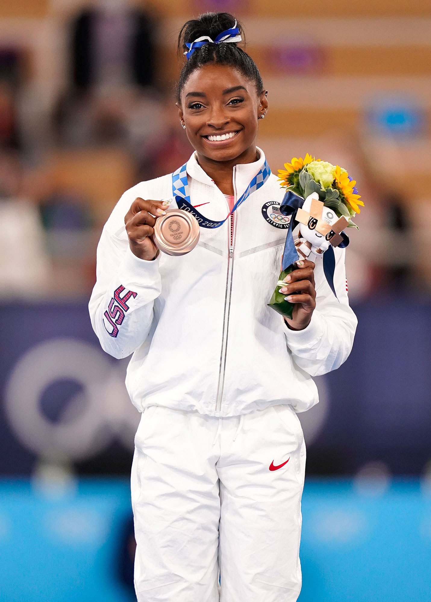 Simone Biles makes history again: Clinches gold on beam and floor